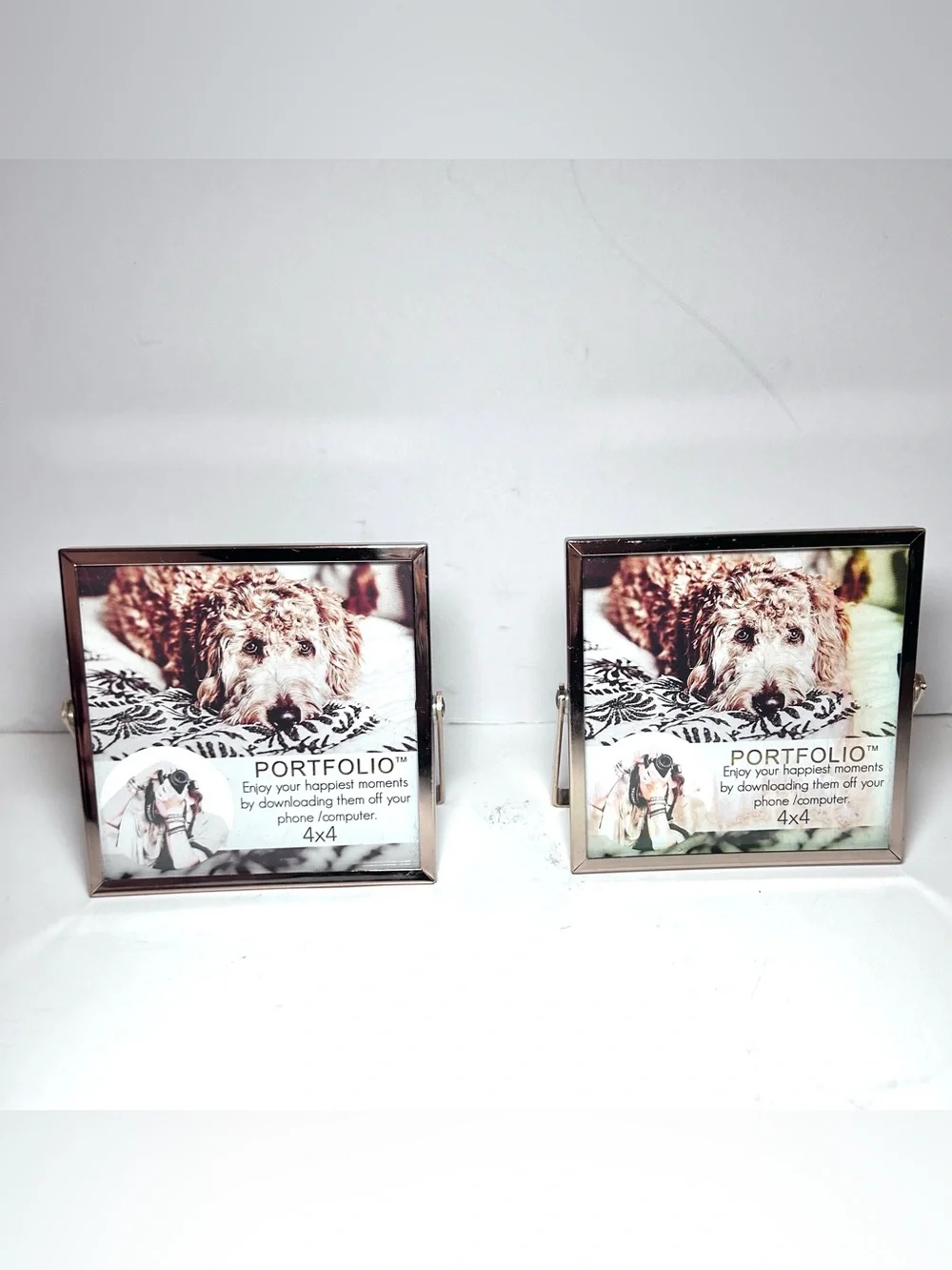 2 Portfolio 4”X4” Gold Free Standing Table Top Frames